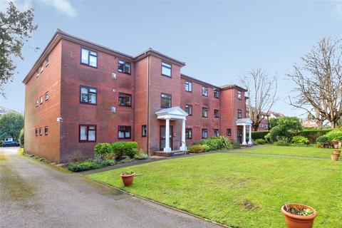 2 bedroom flat for sale - West Cliff Road, West Cliff, Bournemouth, Dorset, BH4