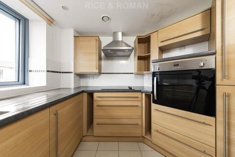 2 bedroom retirement property for sale, Shotfield, Wallington SM6