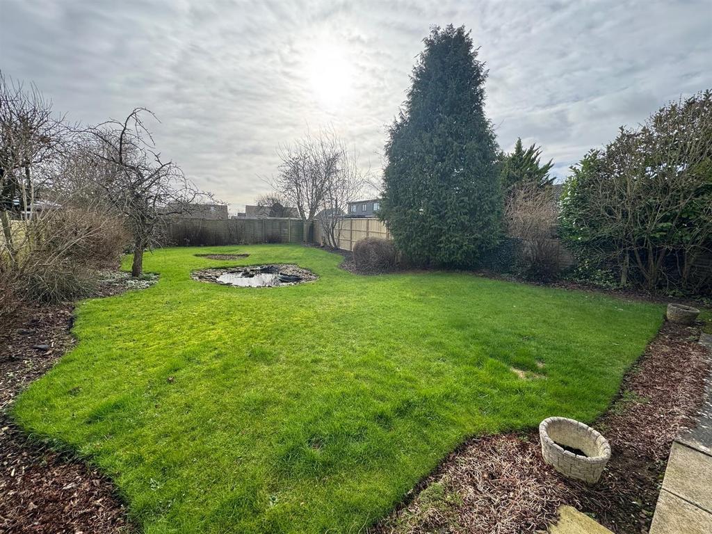 Rear garden.jpg