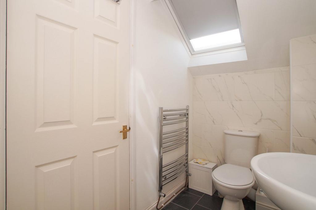 Master En-Suite Shower Room