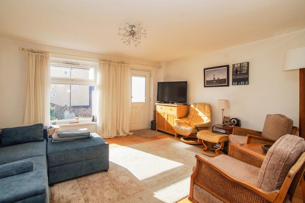Dining Lounge Area