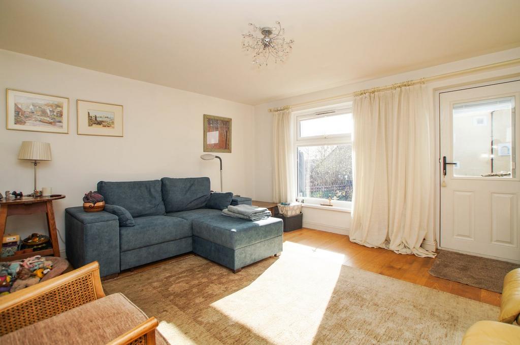 Dining Lounge Area