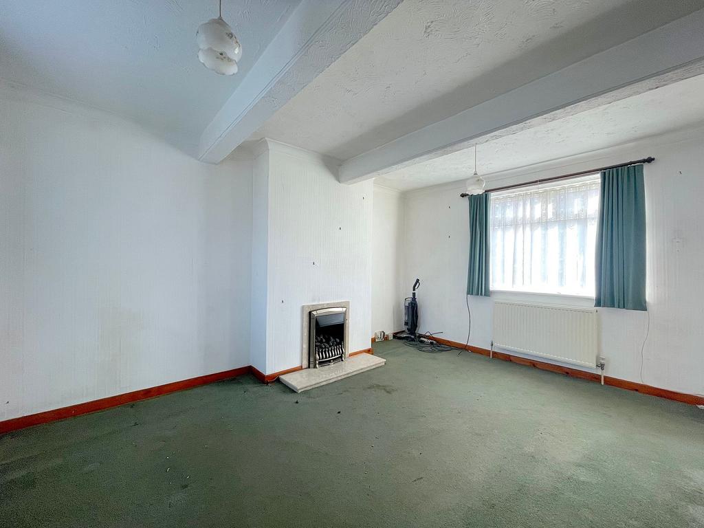 Living Room (1)