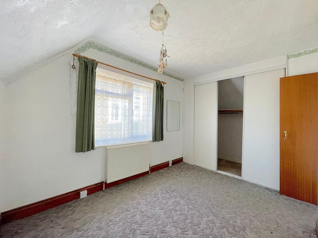 Bedroom One (2)