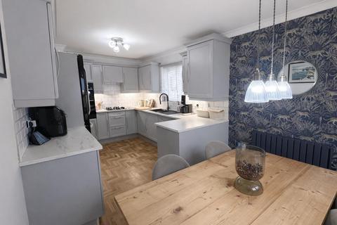4 bedroom detached house for sale, Siskin Avenue, Lancashire OL13
