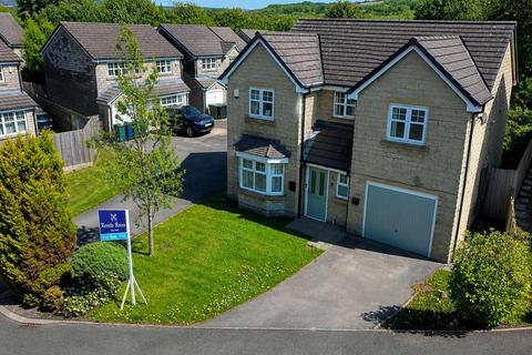 4 bedroom detached house for sale, Siskin Avenue, Lancashire OL13