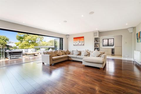 4 bedroom detached house for sale, Ruden Way, Epsom Downs