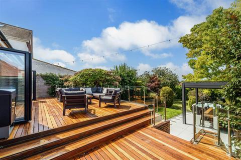 4 bedroom detached house for sale, Ruden Way, Epsom Downs