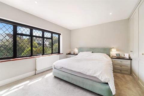 4 bedroom detached house for sale, Ruden Way, Epsom Downs