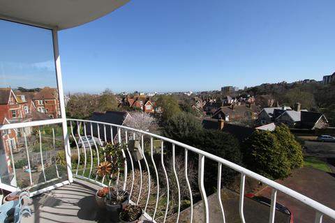 2 bedroom apartment for sale, Meads Road, Eastbourne BN20