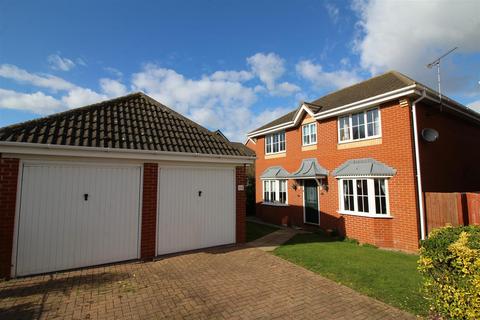 4 bedroom detached house for sale - Park Farm Way, Peterborough