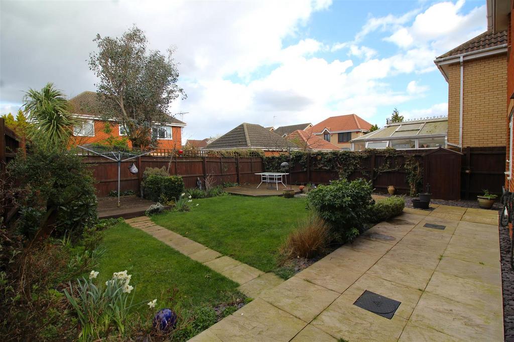 Garden 1.JPG