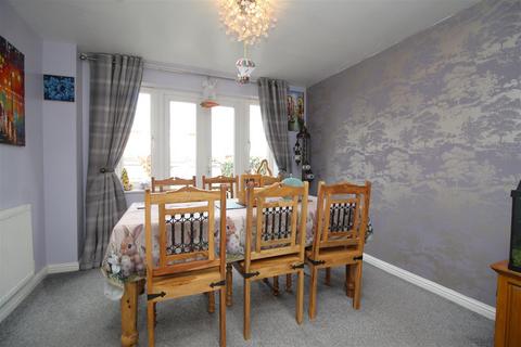 undefined, Park Farm Way, Peterborough