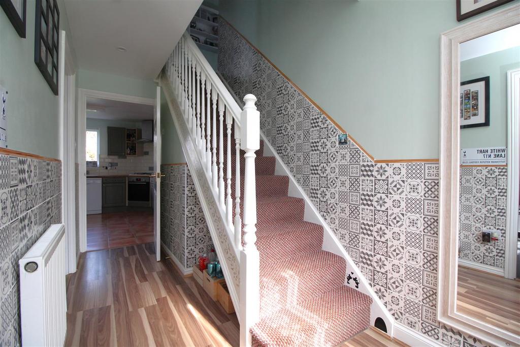 Hallway.JPG