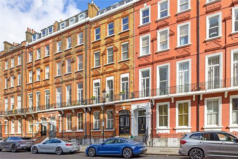 Nevern Square, Earl's Court, SW5