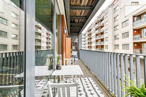 2 bedroom flat to rent, City Walk, London Bridge, London, SE1