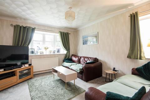 4 bedroom semi-detached bungalow for sale, Hillside Avenue, Blackrod, Bolton