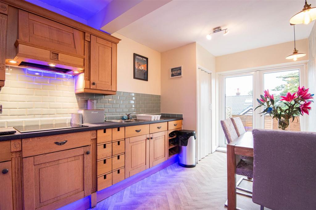 Kitchen / Diner