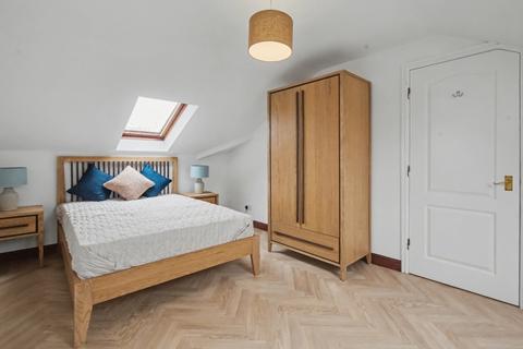 3 bedroom apartment to rent, East Avenue, Oxford
