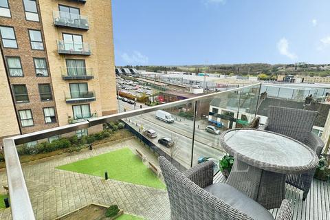 undefined, Stirling Drive, Luton, Bedfordshire, LU2
