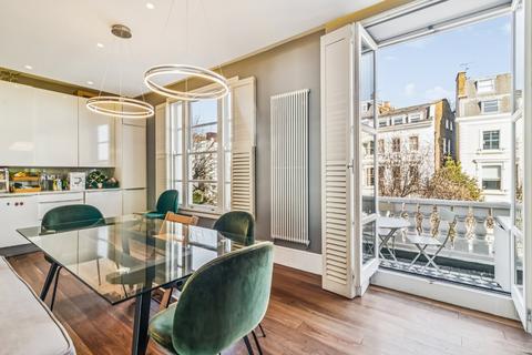3 bedroom flat to rent, Pembridge Crescent, London