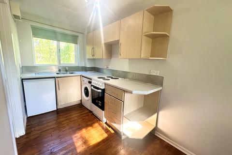 2 bedroom apartment to rent, Castle Gardens, Nottingham, NG7