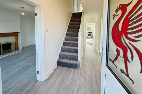 undefined, Kingrosia Park, Swansea SA6