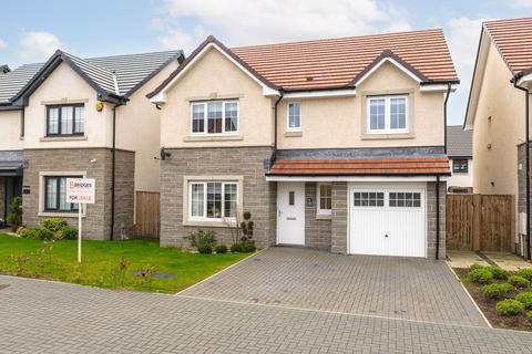 4 bedroom detached house for sale, Fairlie Road, Livingston Village