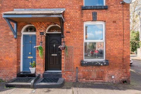 2 bedroom end of terrace house for sale, Trafford Grove, Stretford, M32