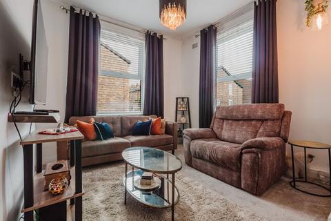 2 bedroom end of terrace house for sale, Trafford Grove, Stretford, M32