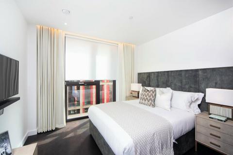 2 bedroom flat to rent, London SW11