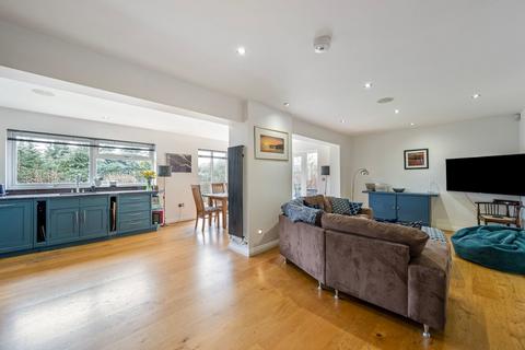undefined, Highfield Gardens, Liss, Hampshire