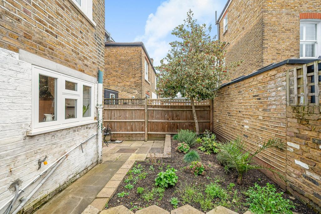 Garden 3