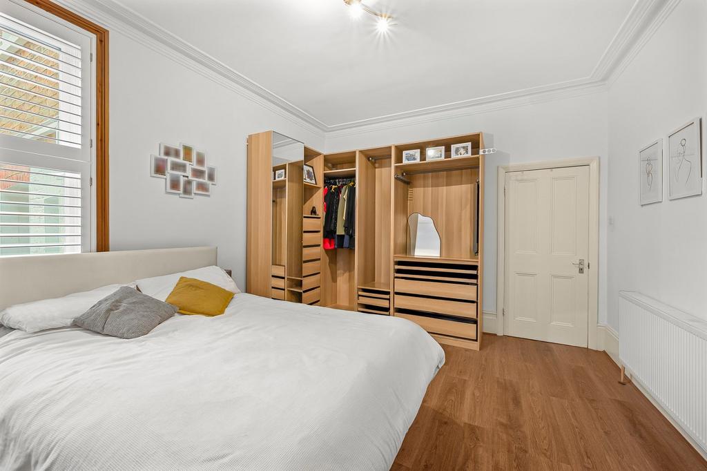 Bedroom 1c