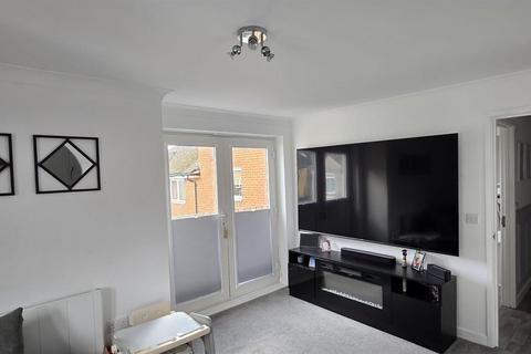 undefined, St. James Road, Fleet GU51