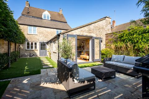 undefined, High Street, Northleach, Cheltenham Gloucestershire GL54 3EP