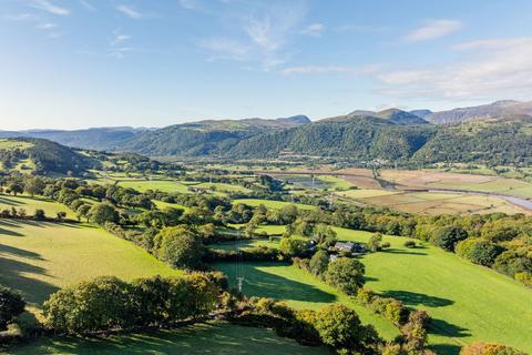 undefined, Conwy LL28