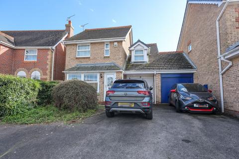 undefined, Howard Avenue, Burgess Hill, RH15