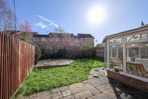 undefined, Howard Avenue, Burgess Hill, RH15