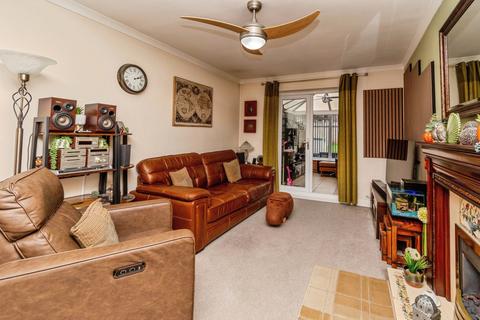 undefined, Queens Lea, Willenhall, West Midlands, WV12
