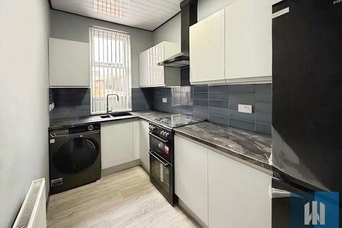2 bedroom terraced house to rent, Thornton Lodge Road, Lockwood, Huddersfield, HD1
