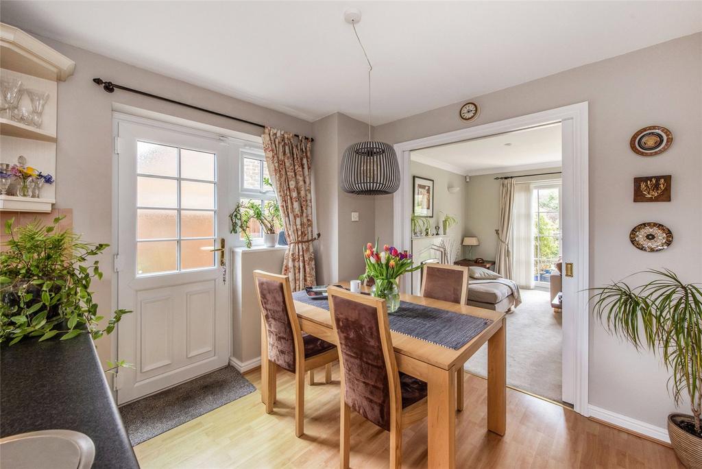 Kitchen/Dining Rm