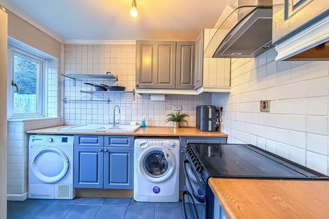 3 bedroom semi-detached house for sale, Pilling Close, Southport PR9