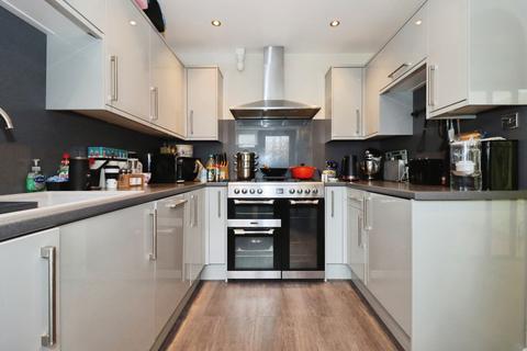 3 bedroom end of terrace house for sale, Gallivan Close, Little Stoke, Bristol, BS34