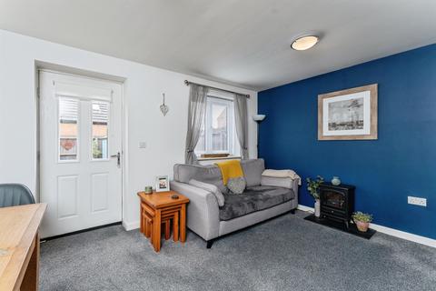 2 bedroom end of terrace house for sale, Malayan Place, Saighton, Chester