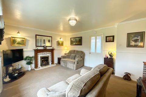 2 bedroom detached bungalow for sale, Hawthorne Avenue, Stoke-On-Trent, ST4