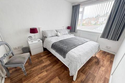 undefined, 45 Maeshendre, Waunfawr, Aberystwyth