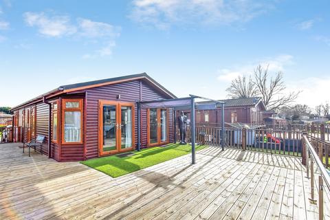 2 bedroom park home for sale - Barholm Road, Tallington, Stamford