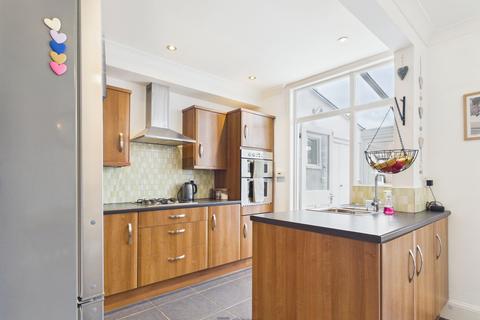 4 bedroom terraced house for sale, Hayling Avenue, Portsmouth, PO3