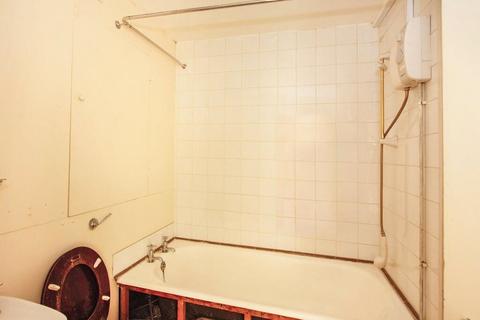 2 bedroom flat for sale, Tennant Street, Birmingham, West Midlands, B15